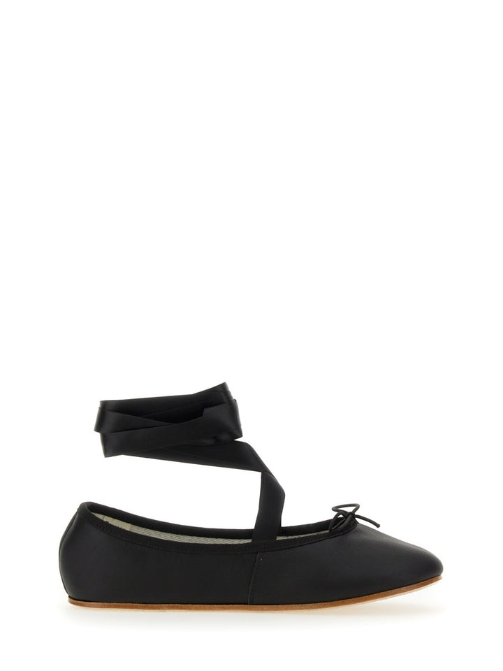 Repetto Flat Shoes - Black | Wanan Luxury