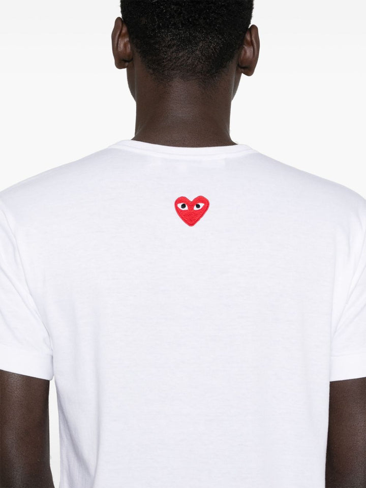 T-shirt with heart application