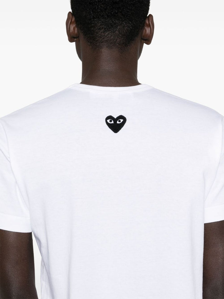 T-shirt with heart application