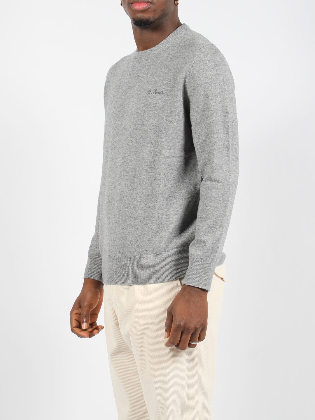 Roundneck sweater