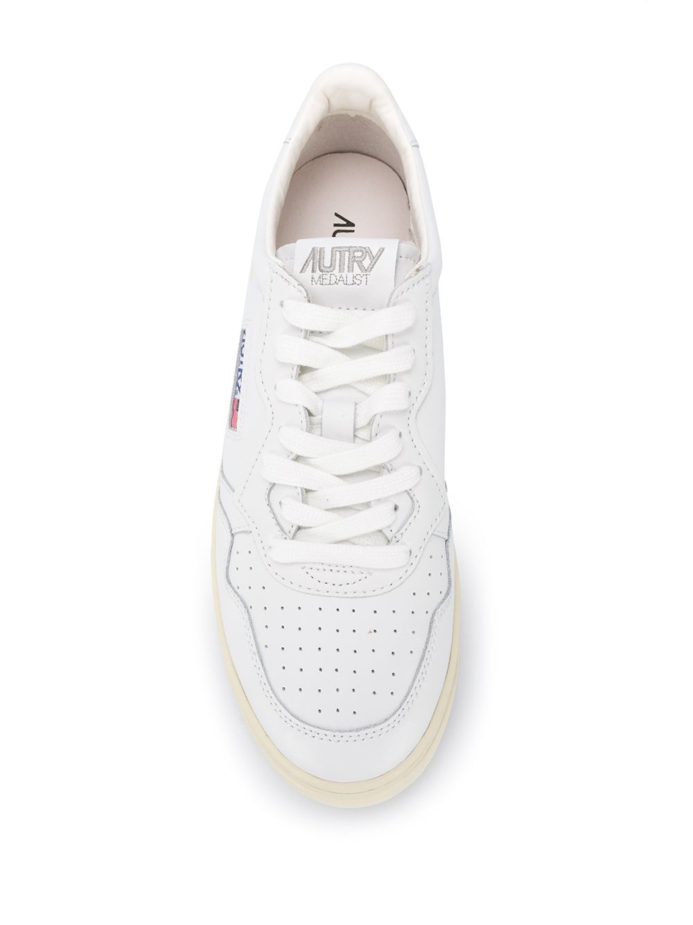 Autry Sneakers - White | b2390a84bdacbed4e8f5d3b5af3c993f5d7ae4d5