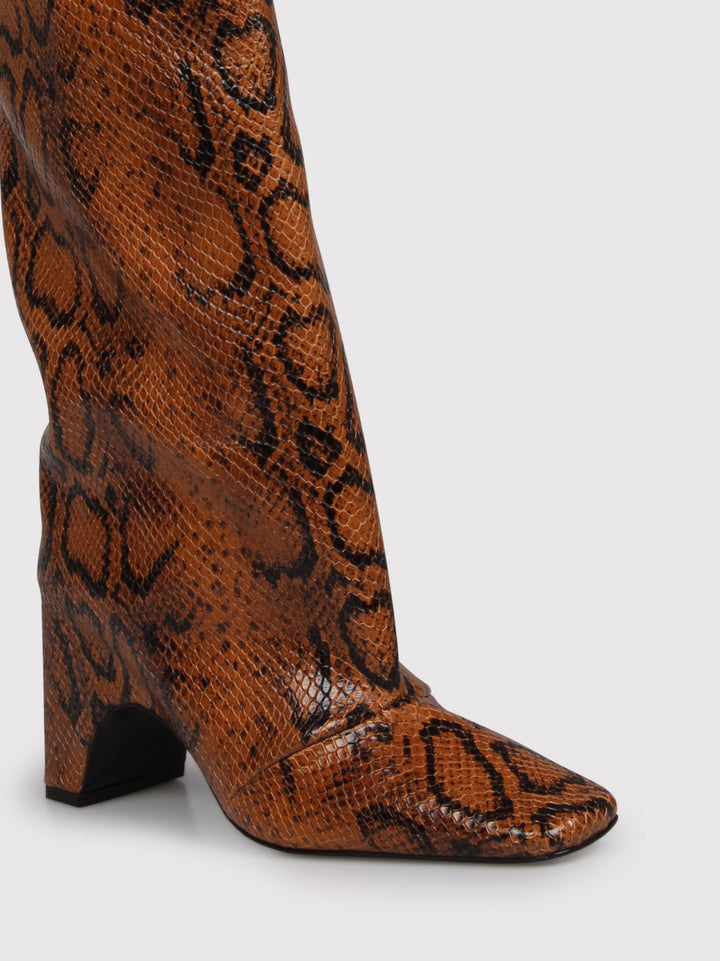 Snake print bridge boot