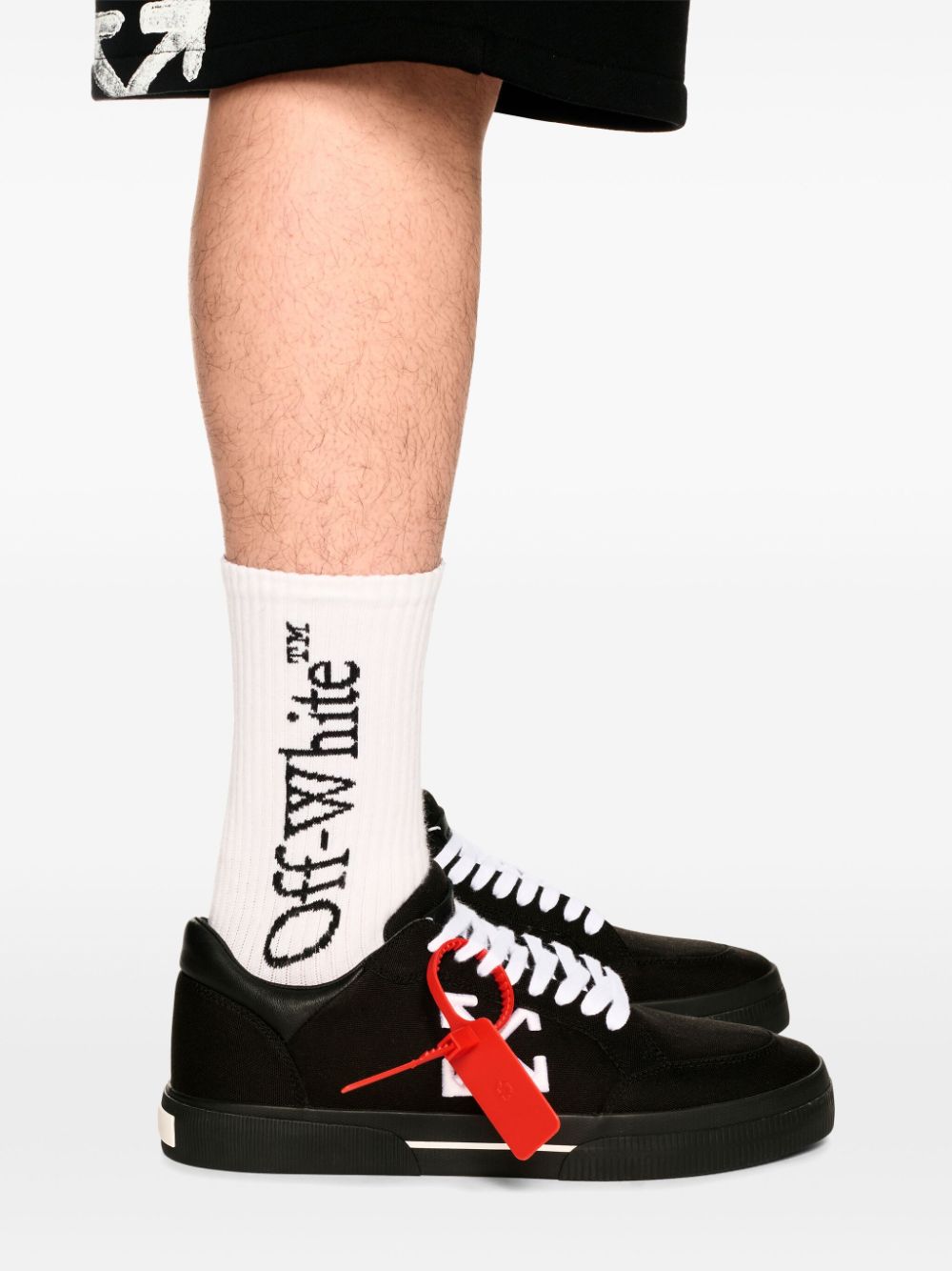 Off White Sneakers - Black | b15fdcef49c3fa332d119c1b7f4ac7f4396f7a64