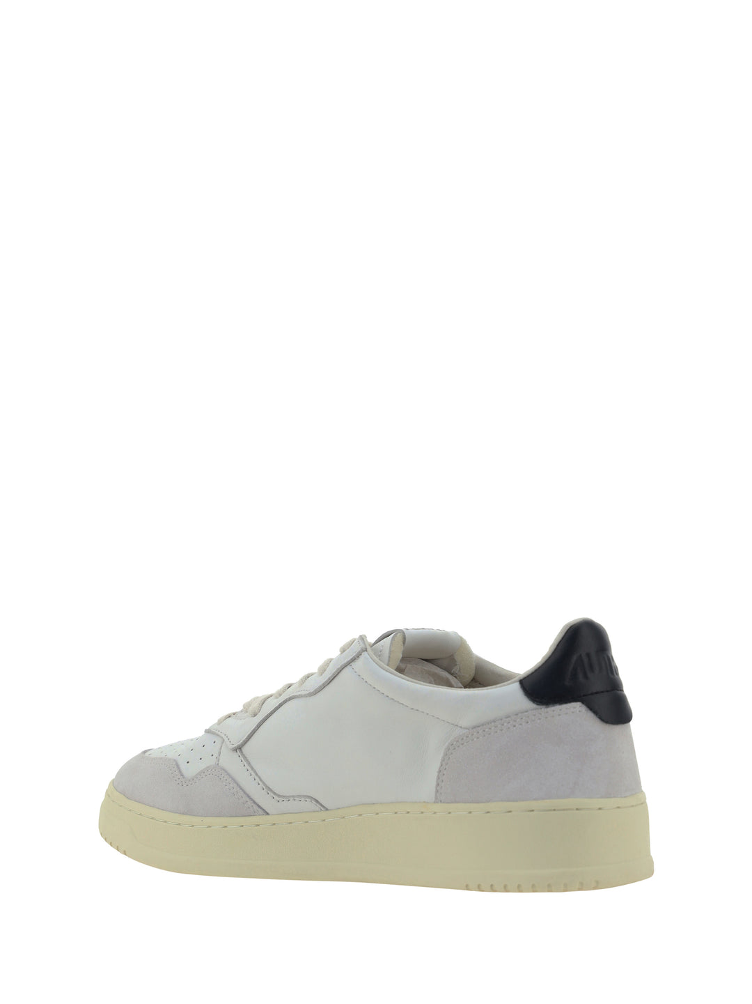 MEDALIST LOW SNEAKERS