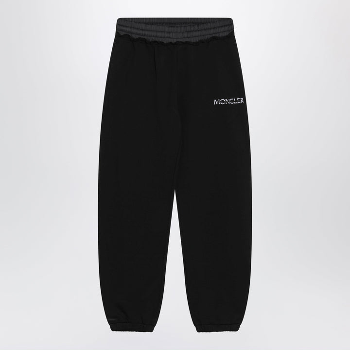 Moncler Pants - Black | 4b0e44f5670d49f66d87c225418c687c00045207