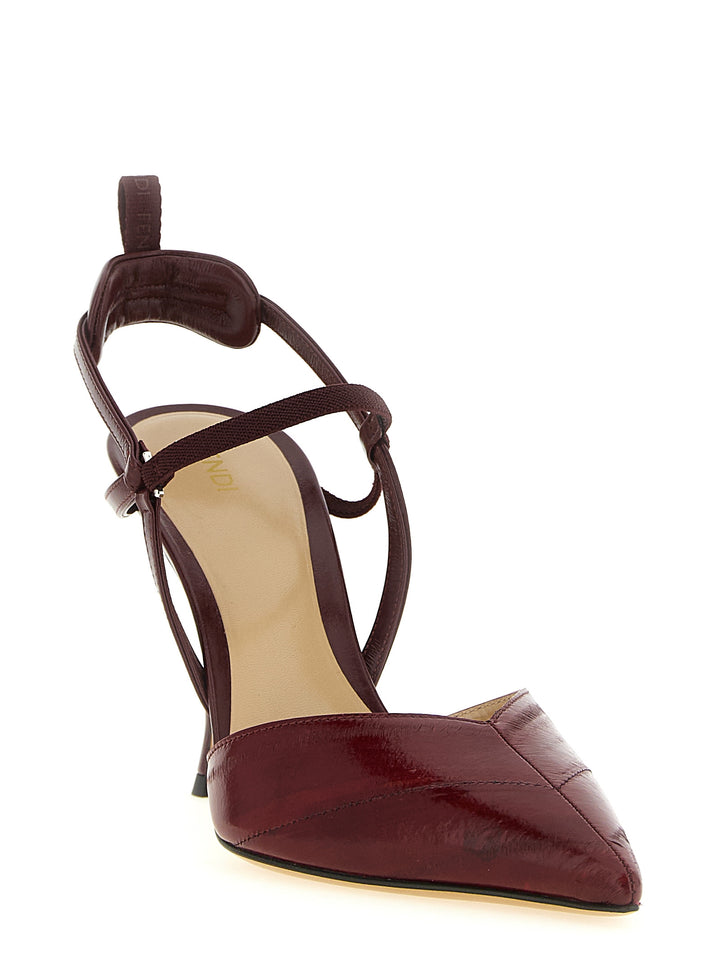 Fendi Very Colibrì Pumps - Bordeaux | e50d2902d2d42439d8ce4247c8536e2b2bbdd6aa