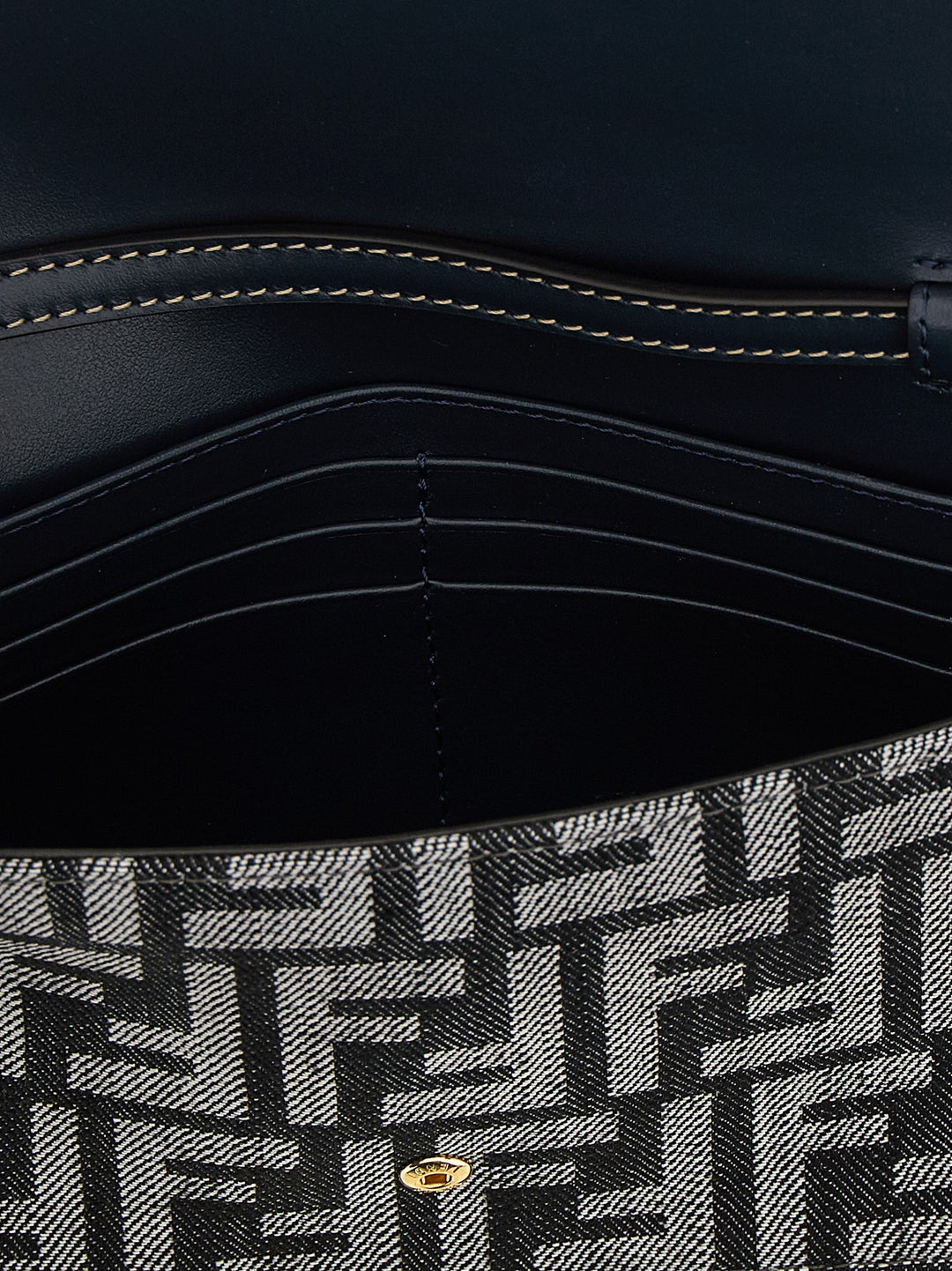 Fendi Baguette Wallets and Card Holders - Black | dc540f6dc970f92e917c1a3d5e607dc9b577a92f