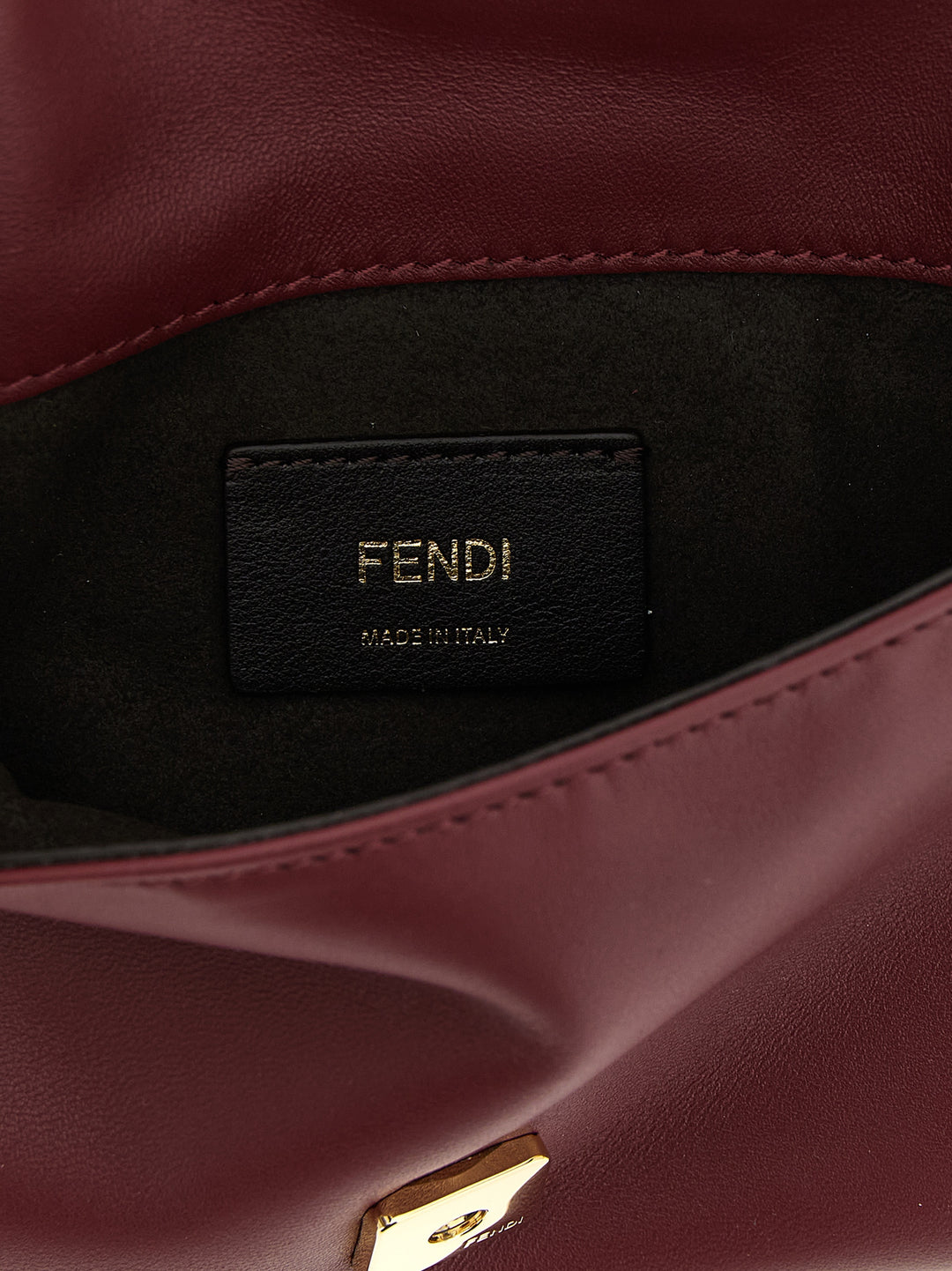 Fendi Mamma Baguette Clutch - Bordeaux | ba303d3e4ddfddd8040c7cbb0676fa06397aaad0