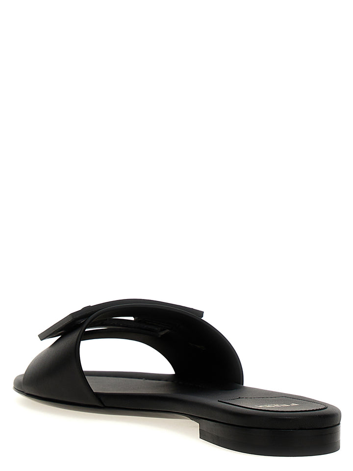 Fendi Baguette Sandals - Black | 1c267085709628b67dbb89cbed8e891eb51003fc