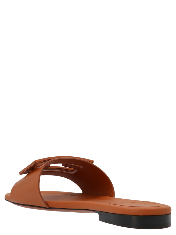 Fendi Baguette Sandals - Brown | 0a55d595ef93013bf93f3c0f66d0e31045637e1b