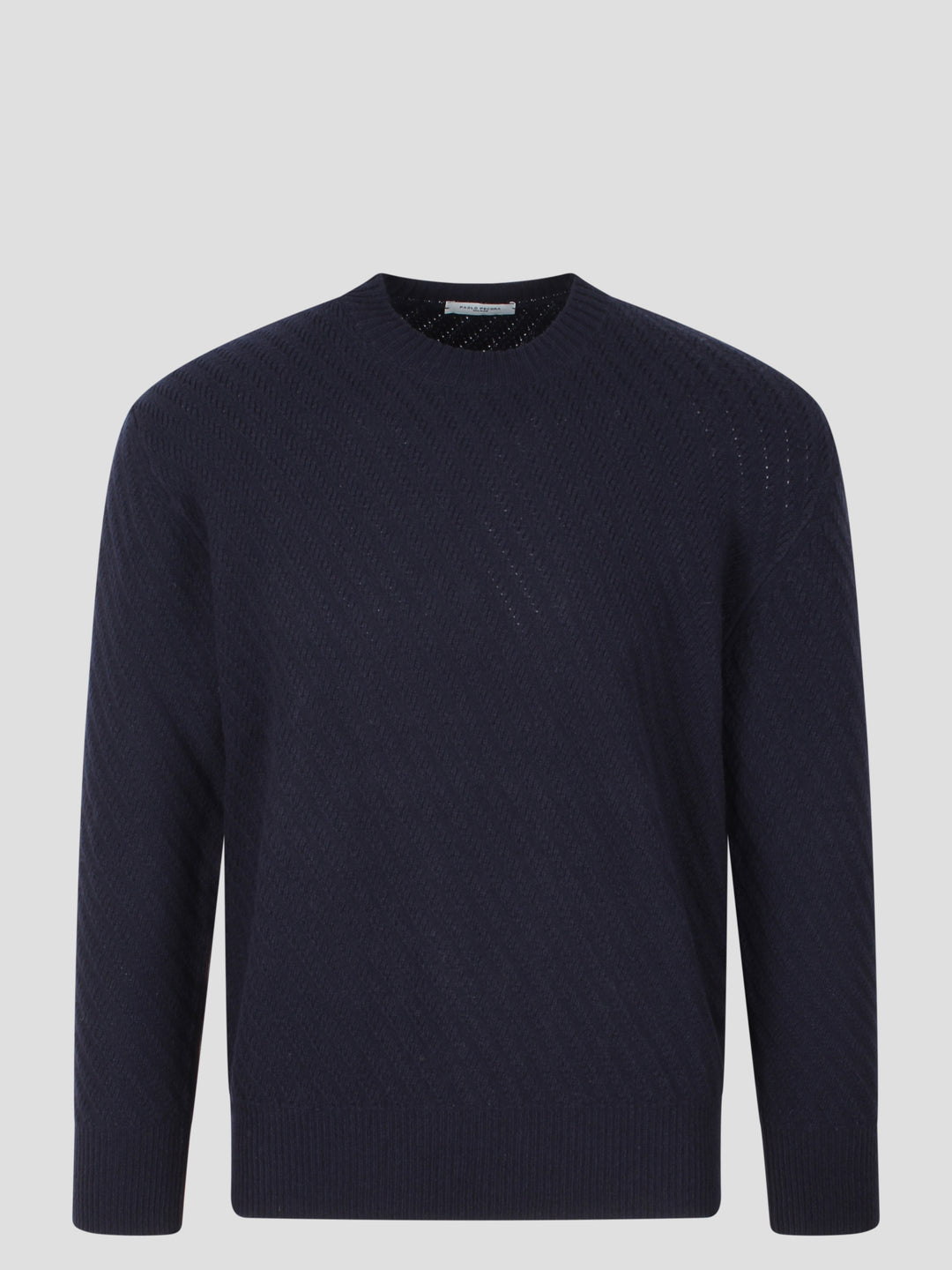 Round neck wool sweater