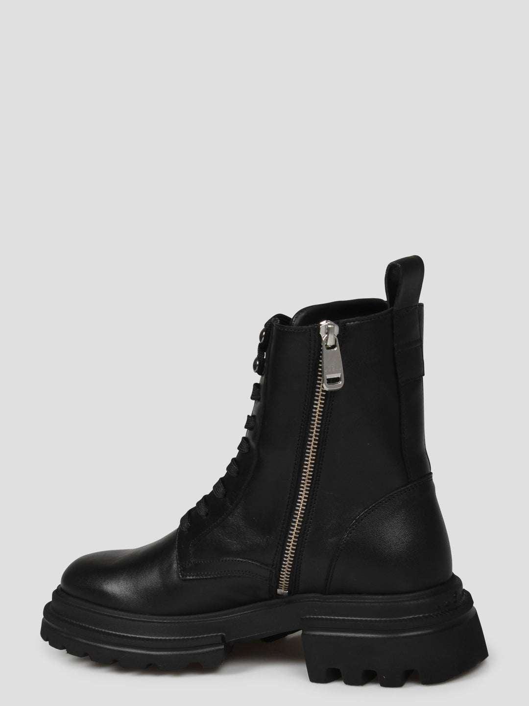 H674 storey combat boots