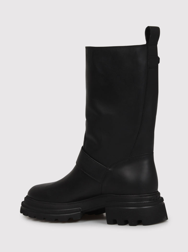 10-storey biker boot