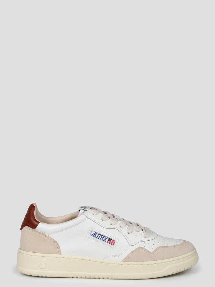 Medalist low sneakers