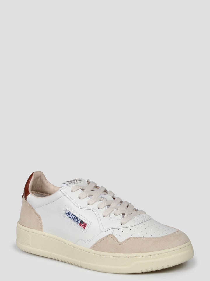 Medalist low sneakers