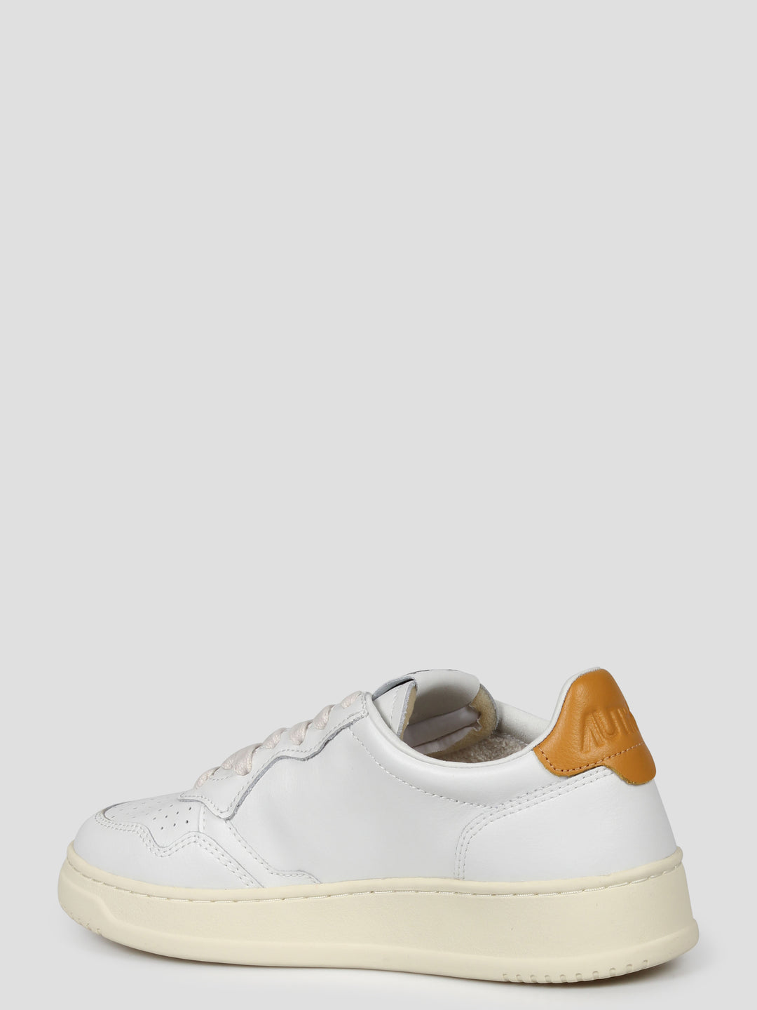 Medalist low sneakers