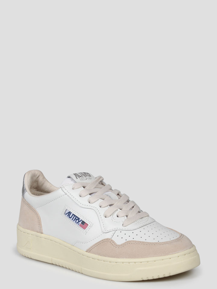 Medalist low sneakers