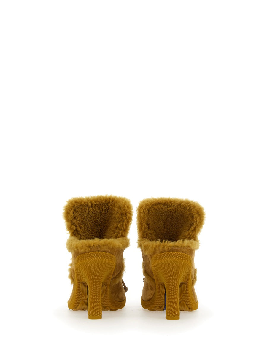 Burberry Sandals - Beige | Wanan Luxury