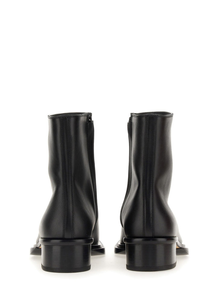 Alexander McQueen Boots - Black | Wanan Luxury