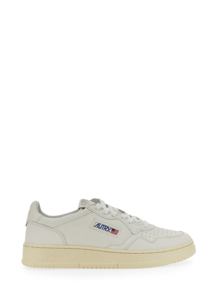 Autry Sneakers - White | e413e4a1c320151646d0148f8d051adee07c021d