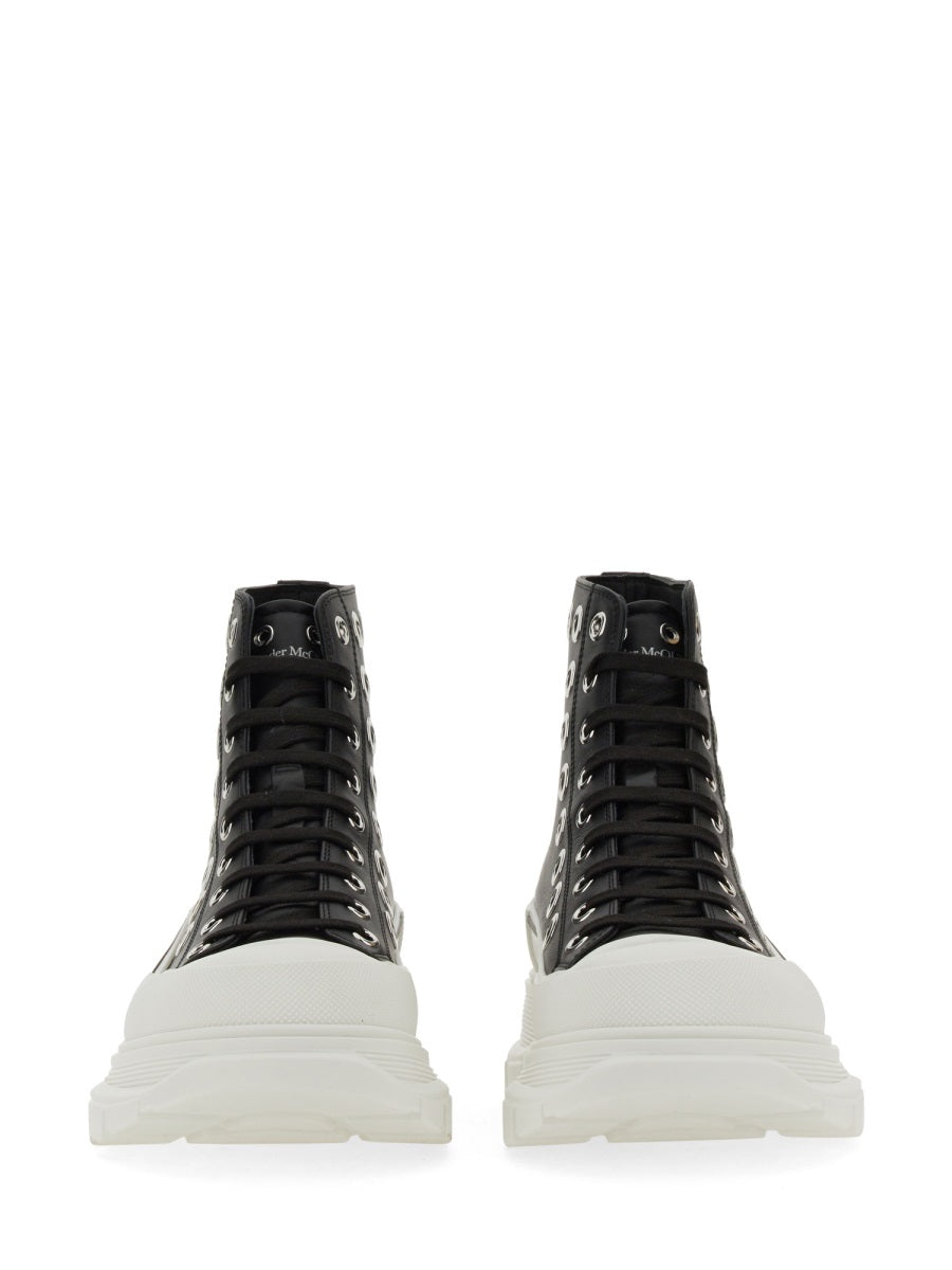Alexander McQueen Sneakers - Black | Wanan Luxury