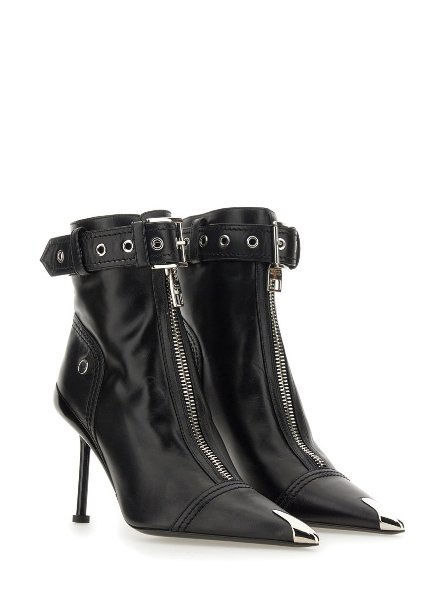 Alexander McQueen Boots - Black | Wanan Luxury