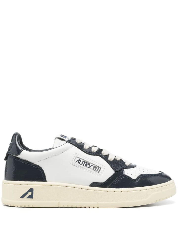 Autry Sneakers - White | a9d0947a5bf13c57e1957db33767a41f7f8d0d3d