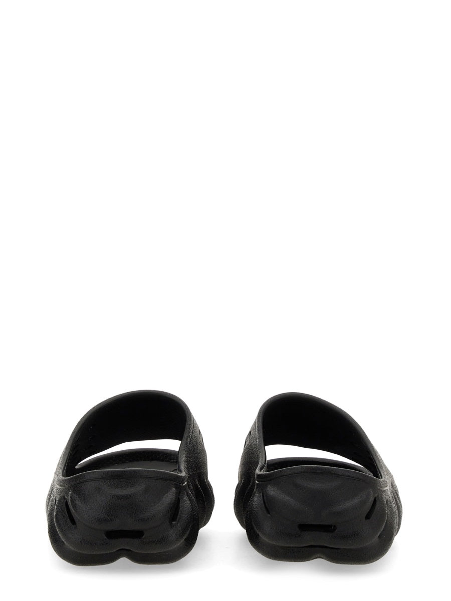 Crocs Sandals - Black | Wanan Luxury