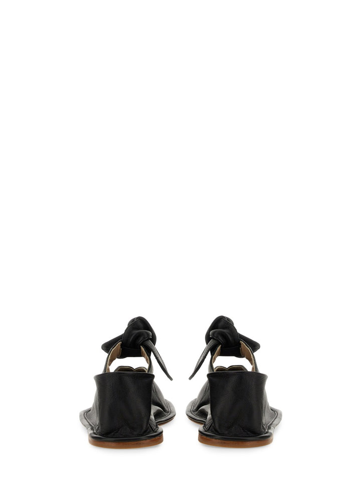 Hereu Flat Shoes - Black | Wanan Luxury