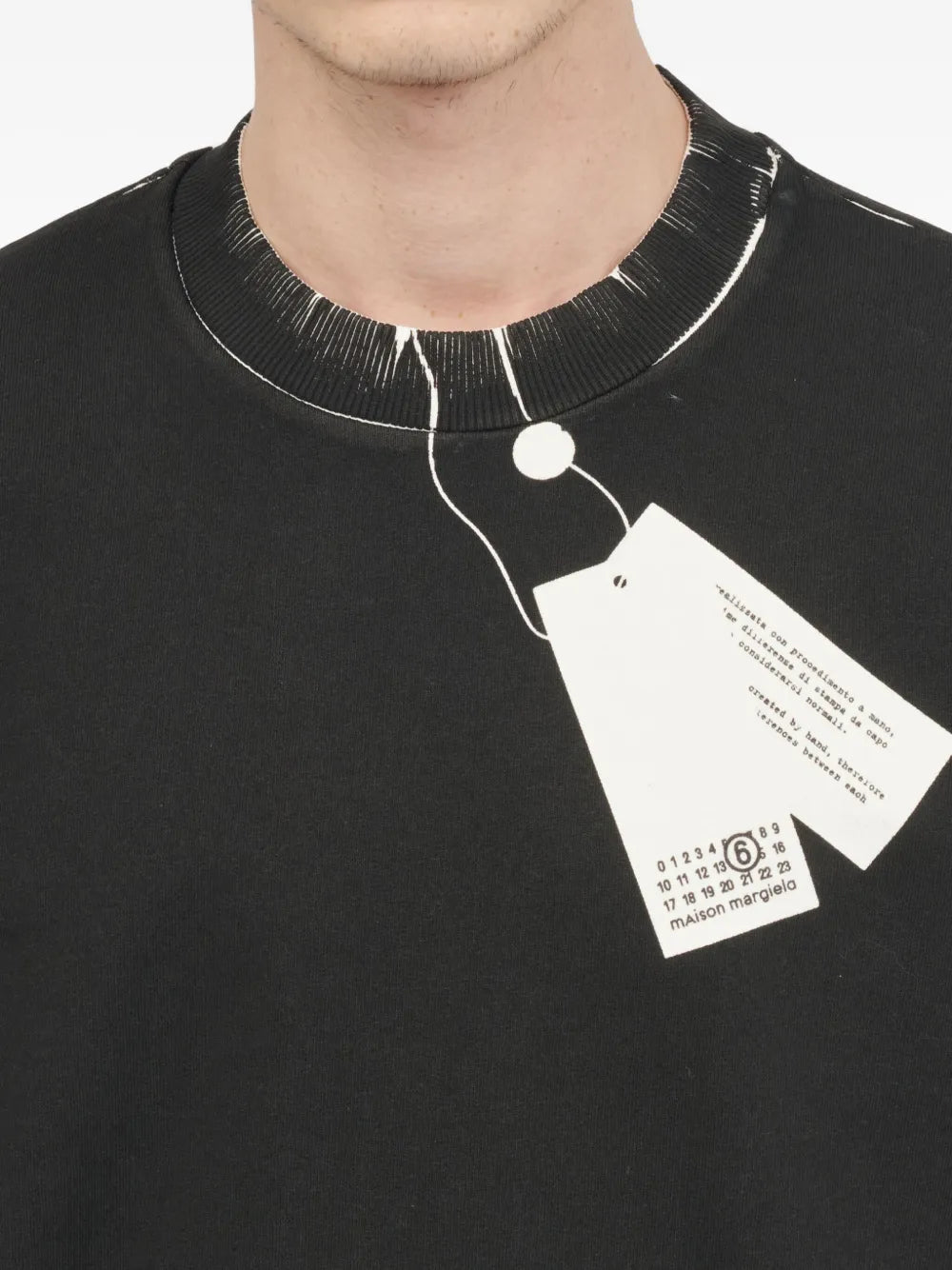 Mm6 Maison Margiela SWEATSHIRT - Black | fe54996c64b517f83547d68bbab8f0765b309c9e