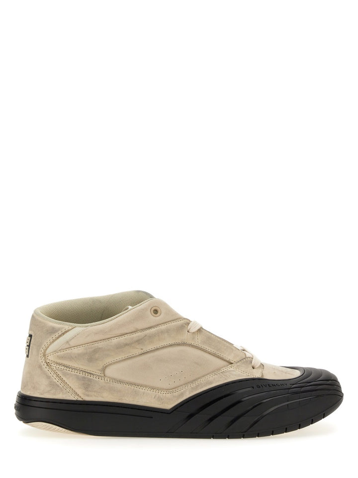 Givenchy Sneakers - White | Wanan Luxury