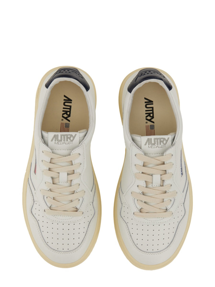 Autry Sneakers - White | Wanan Luxury