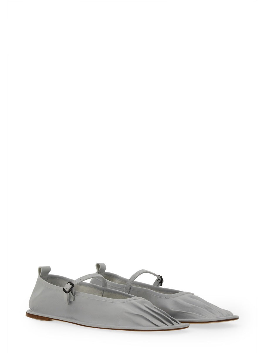 Hereu Flat Shoes - Grey | Wanan Luxury