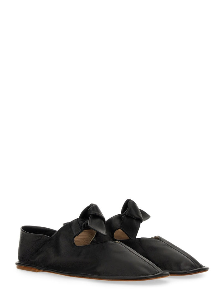 Hereu Flat Shoes - Black | Wanan Luxury