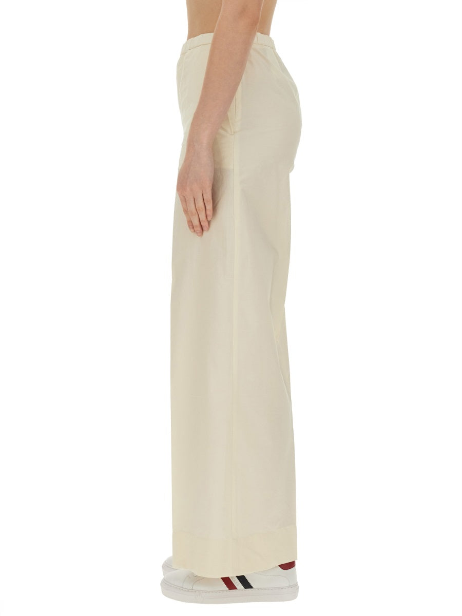 Moncler Pants - White | 5636391a94bf2673ec058e5039ecb2e0f91b4e96