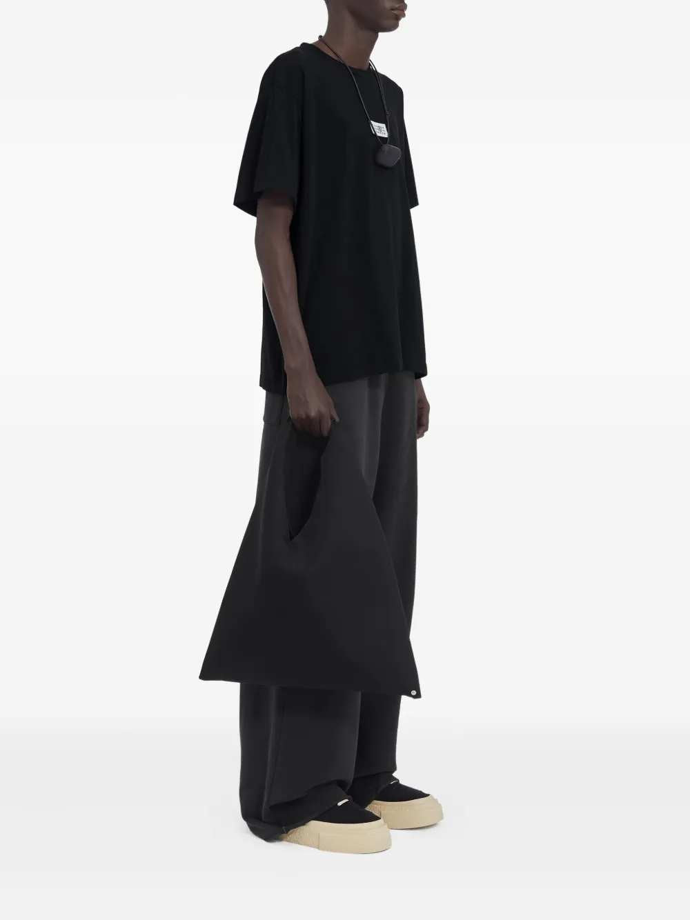 Mm6 Maison Margiela TSHIRT - Black | 961b8719a2fe7bcfe40cd49abb0a0152195a7aa7