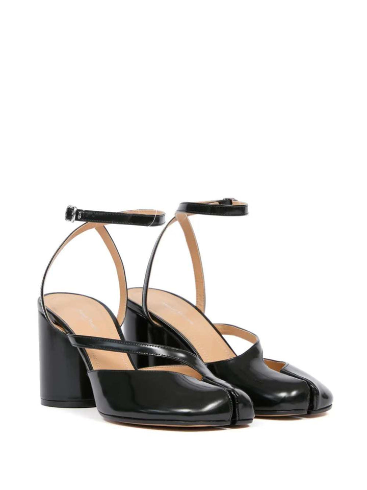 Maison Margiela Sandals - Black | 8f0b83b6622a0f7b85da2b93e4a59fde8b384c36