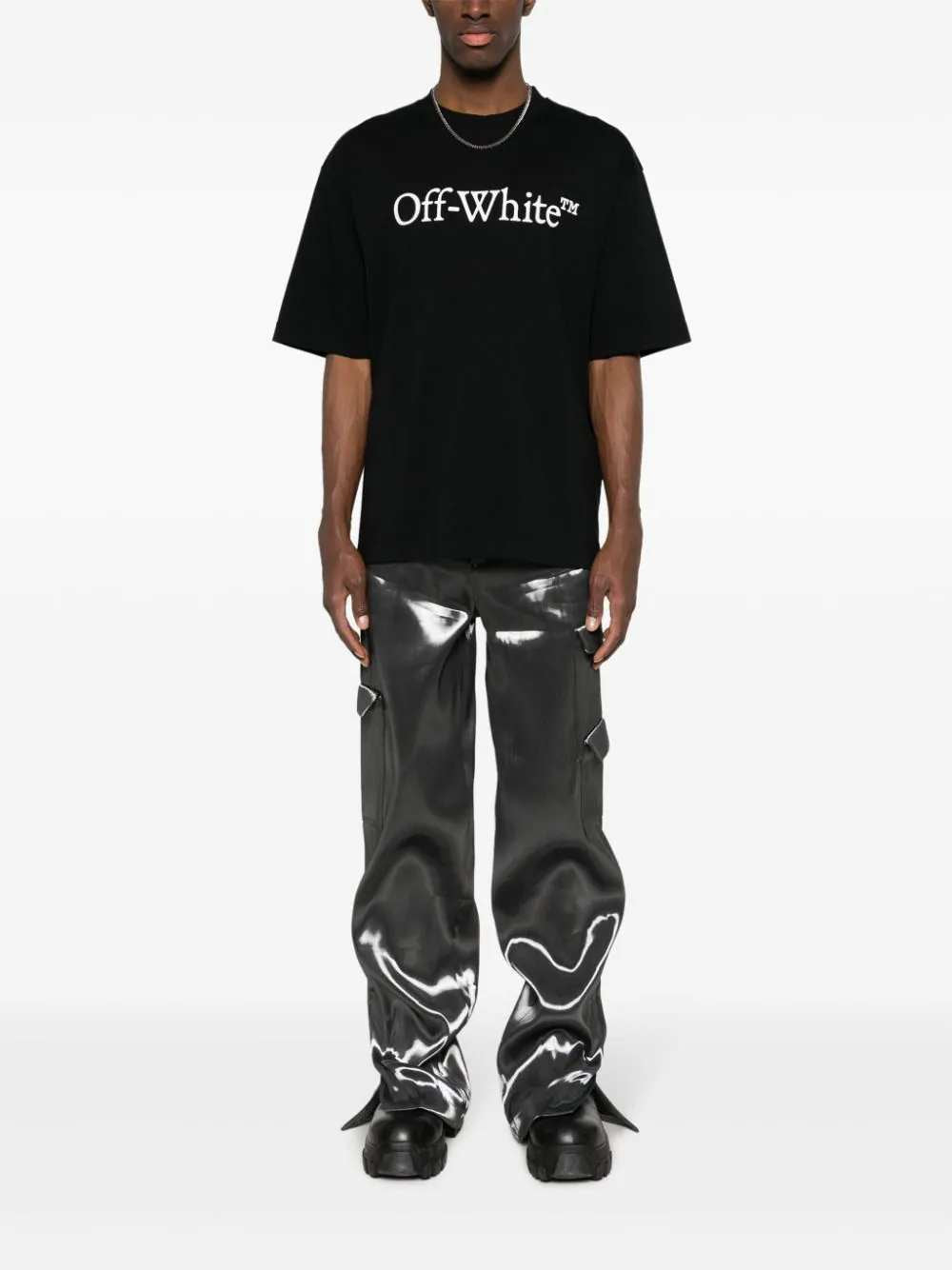 Off White T-shirts - Black | b43e928173f039f5efda3c4abd796e933d3daef5