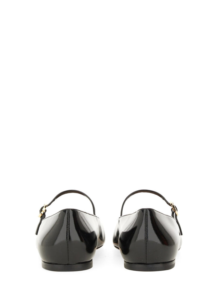 Gianvito Rossi Flat Shoes - Black | Wanan Luxury