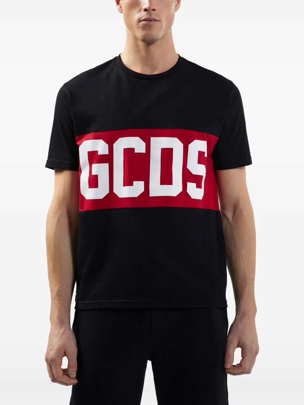 Gcds TSHIRT - Black | 13c123b97e20297f1c78e2d59ffc9aeff33f6f53
