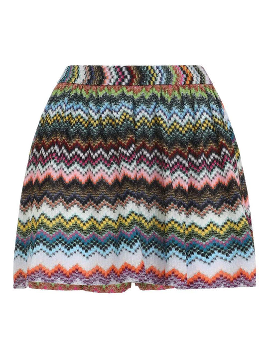 High-Waisted Shorts With Chevron Pattern
