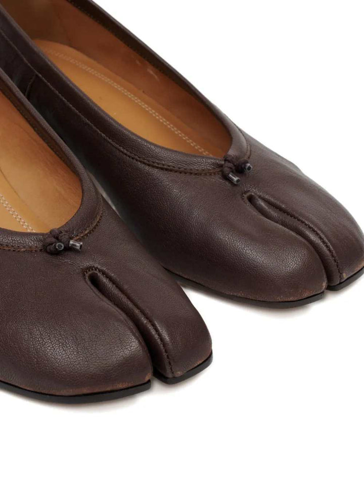 Maison Margiela Ballerinas - Brown | 45cec35f96c216060ec49def9ec96bcadda48429