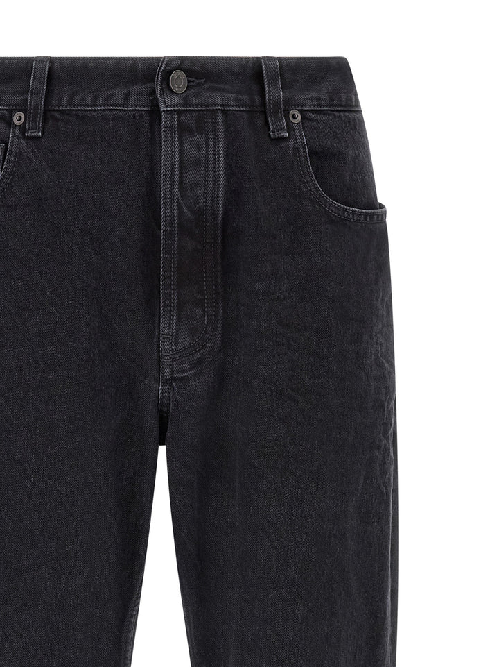 Saint Laurent Relax Tapered Jeans - Black | 3316efc1eba605479743b429fd7e28071a7ad0fb