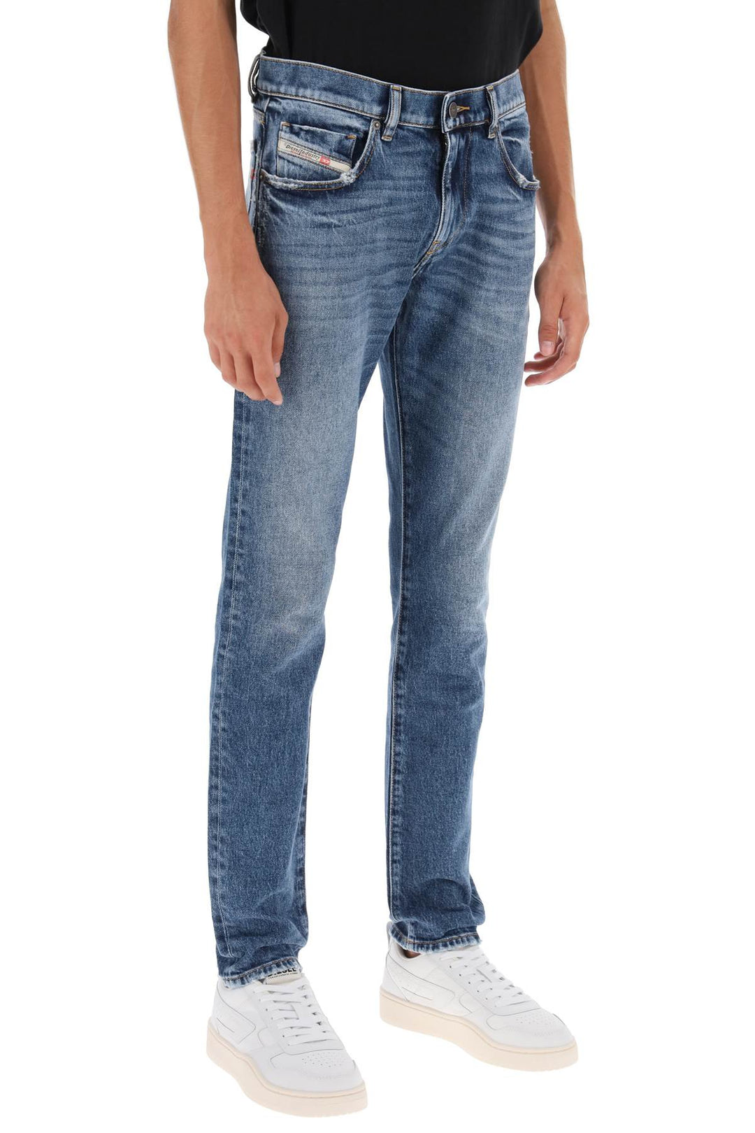 2019 D Strukt Slim Fit Jeans