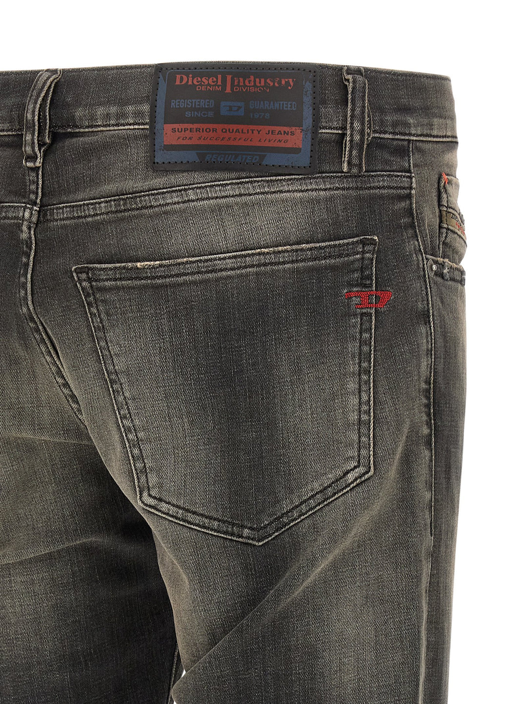 Diesel D-Strukt Jeans - Black | 3f0bb4c591ce2c4773ef1483e36c91411bd0913b