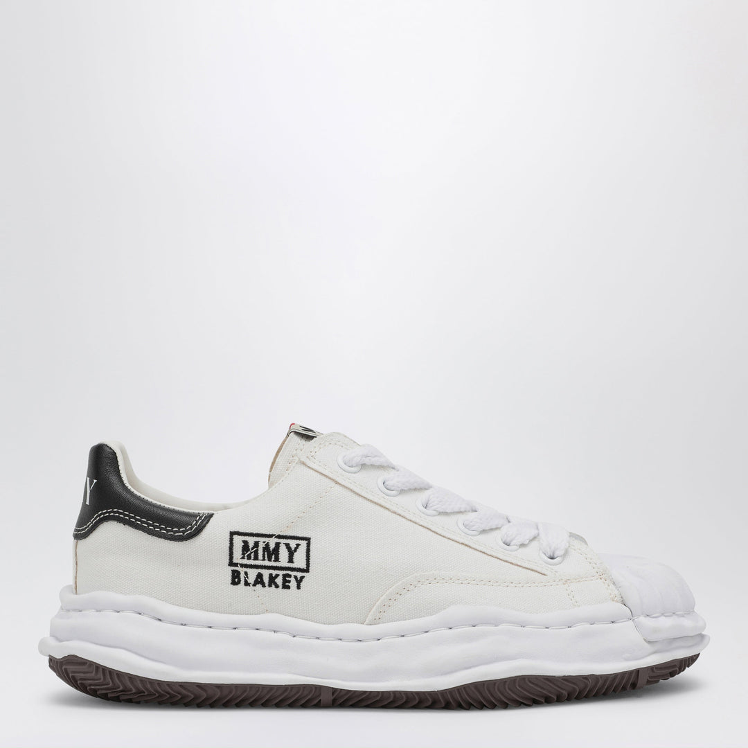 Maison Mihara Yasuhiro Shoes - White | e1c2a3c7a529a8f81208299350754c27ac092f53