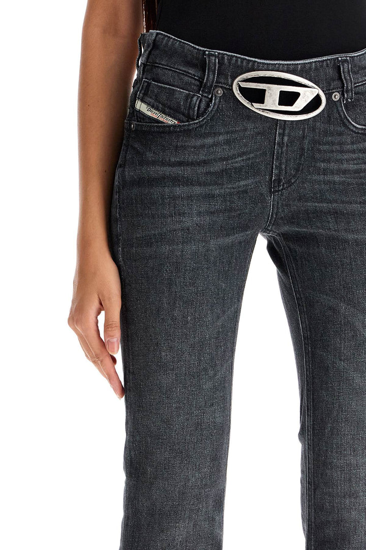 Jeans Con Oval D