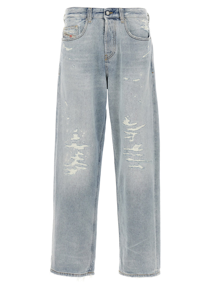 Diesel 2001 D-Macro Jeans - Light Blue | d9d4d238d3d5ca12e8fd85f6101bcb5b626de200