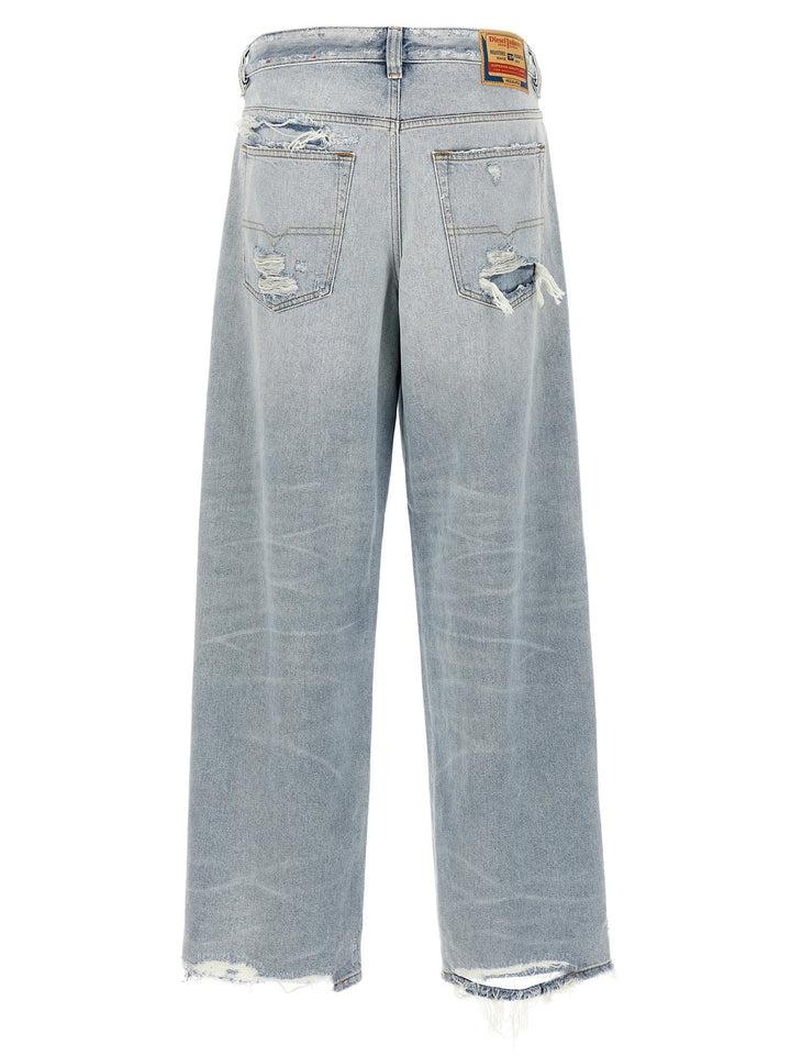Diesel 2001 D-Macro Jeans - Light Blue | dab40453c6764a3dc7b18b6ca8b55af2e502701d