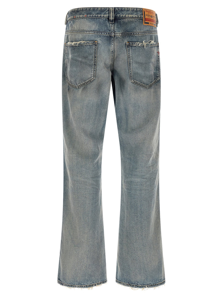 Diesel 1998 D-Buck Jeans - Light Blue | ed0f256b7e2938ce7c9b0acaaa8c47b9b50fb091